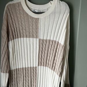 Hollister Women's Striped Cable Knit Sweater - Cream and Tan